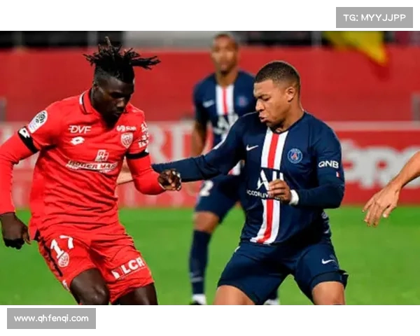 法甲赛场爆冷连连 强队频频失手实力对比引发热议 法甲赛场爆冷连连 强队频频失手实力对比引发热议